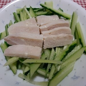 サラダチキン・キャベツ・きゅうりのサラダ